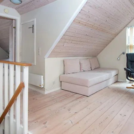 6 Person In Holiday home *