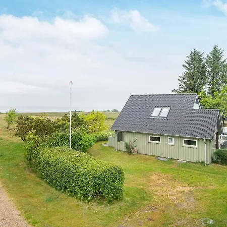 6 Person In Holiday home *